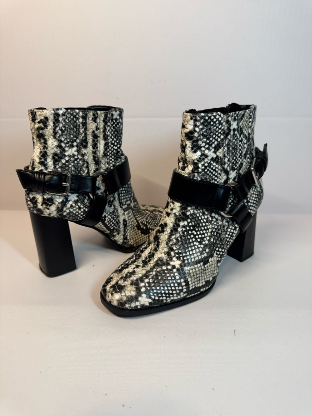 BCBGeneration Snakeskin Harness Ankle Boots Block Heel Size 7B